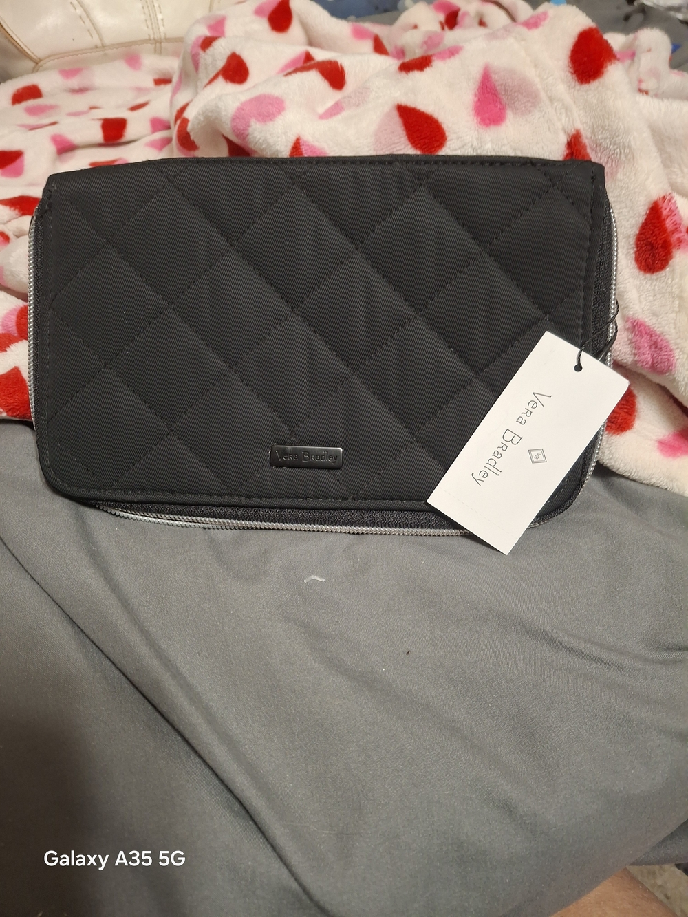 Vera Bradley RFID Quilted Black Floral Interior Zip Around Travel Organizer NWT